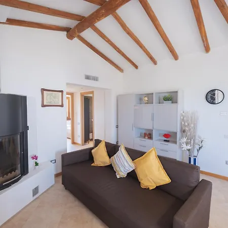 Ajo - Is Molas Holiday home *
